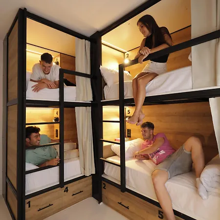 Black And White * Palamós