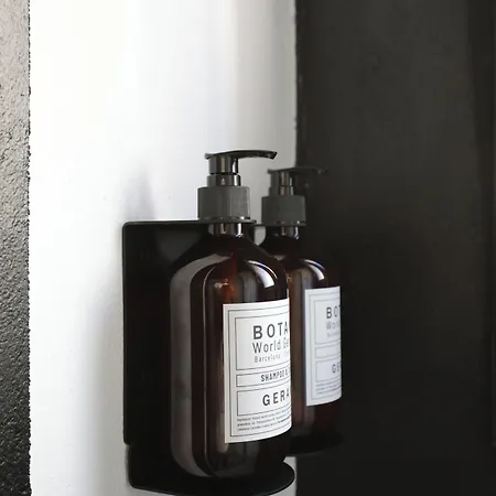 Black And White Auberge de jeunesse *